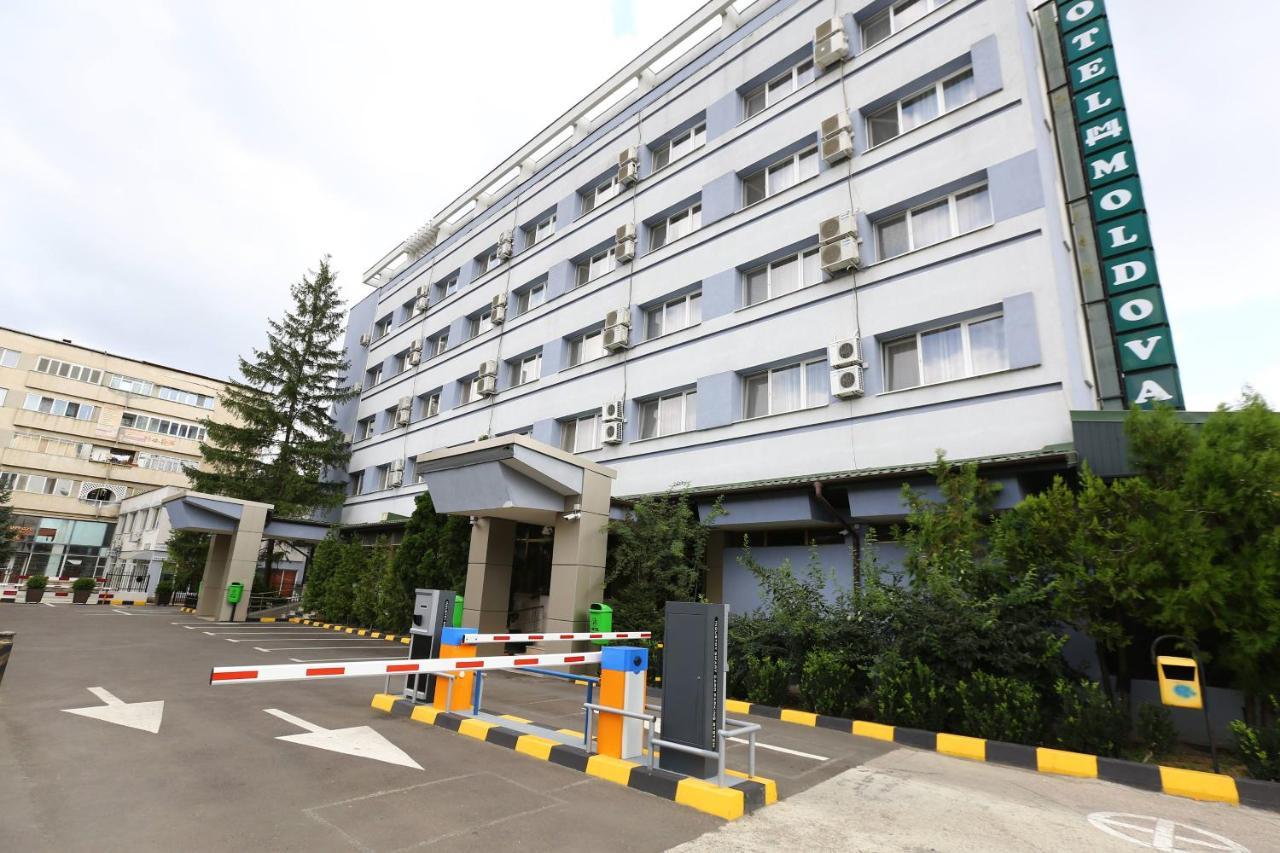 Hotel Moldova Bîrlad 外观 照片